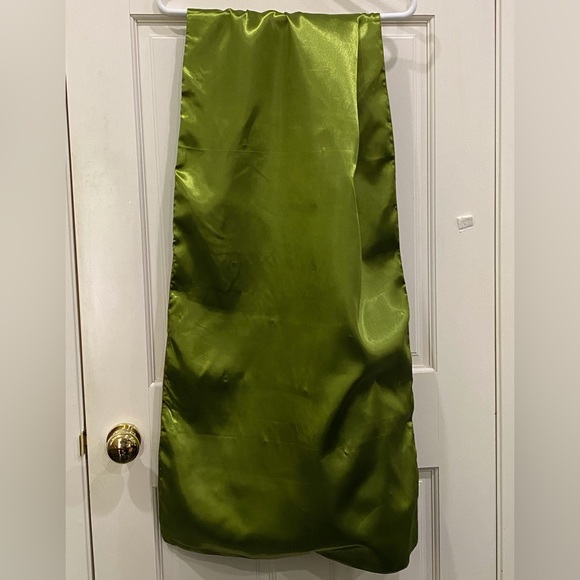 Bohemian chartreuse silk wrap - Picture 3 of 12